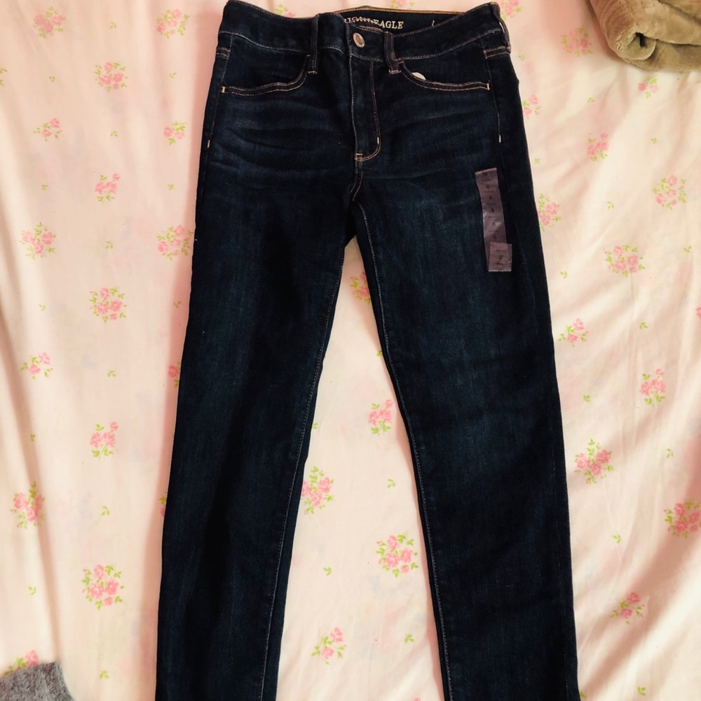 American Eagle Size 6 SHORT Jeans